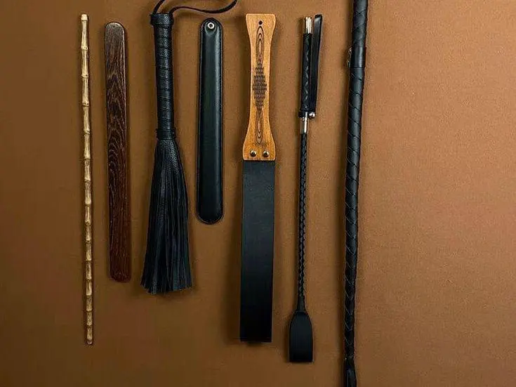 西檬之家-【字母圈新人指南：全面解析BDSM术语与实践原则】